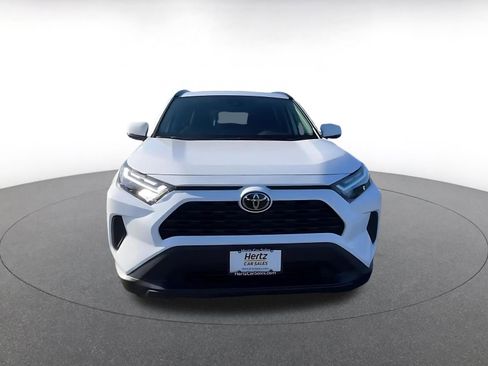 Used 2025 Toyota RAV4 XLE image 4