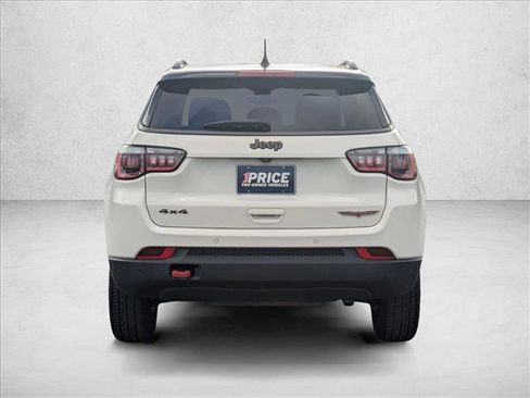 Used 2018 Jeep Compass Trailhawk w/ Navigation Group image 7