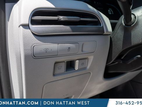 Used 2025 Hyundai Palisade SEL FWD image 14