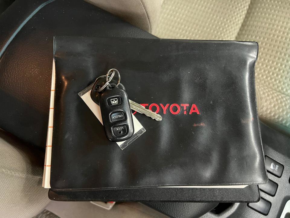 Used 2007 Toyota 4Runner SR5 AWD/4WD image 38