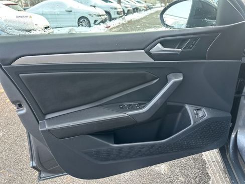 Certified 2023 Volkswagen Jetta Sport image 5