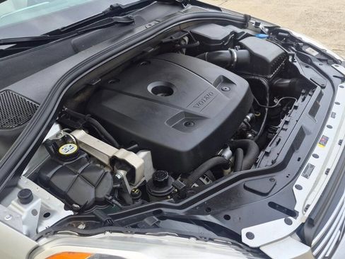 Used 2015 Volvo XC60 T5 Platinum image 69