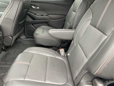 Used 2022 Chevrolet Traverse RS w/ LPO, Floor Liner Package image 29