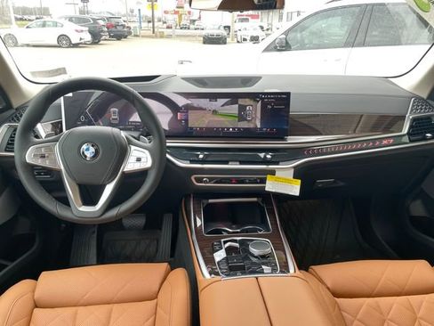 New 2026 BMW X7 xDrive40i image 11