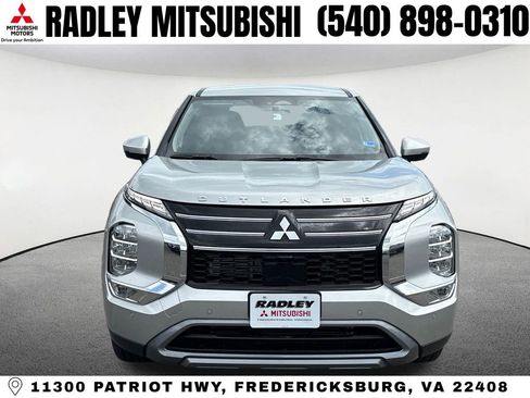 New 2026 Mitsubishi Outlander SE image 23