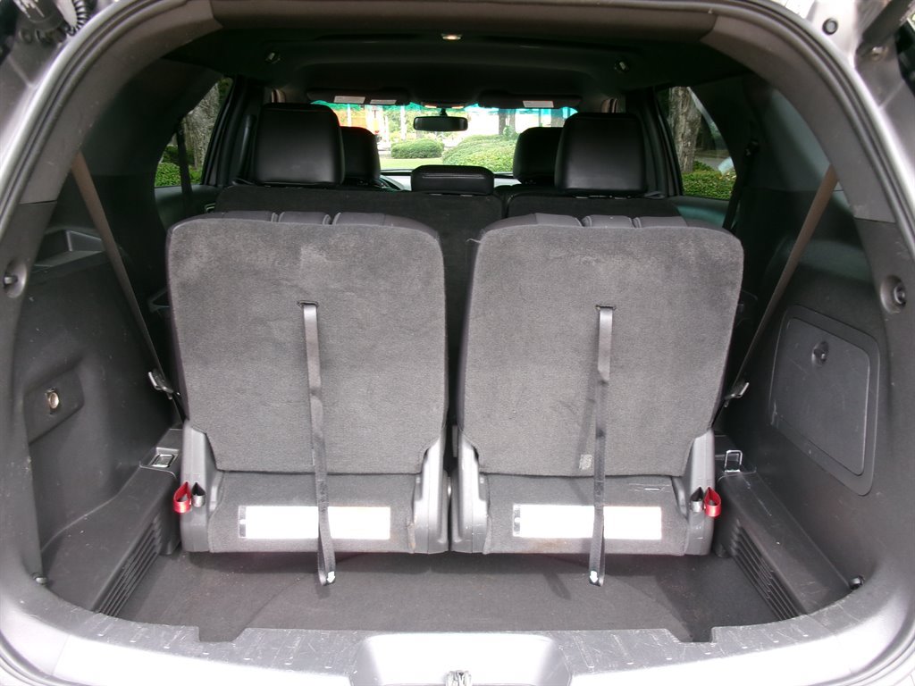 Used 2011 Ford Explorer XLT w/ 202A Rapid Spec Order Code FWD image 35