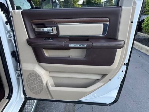 Used 2015 RAM 1500 Laramie w/ Convenience Group AWD/4WD image 22