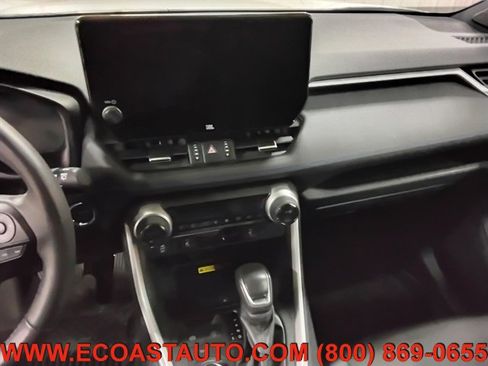 Used 2024 Toyota RAV4 XSE w/ Advanced Technology Package image 12