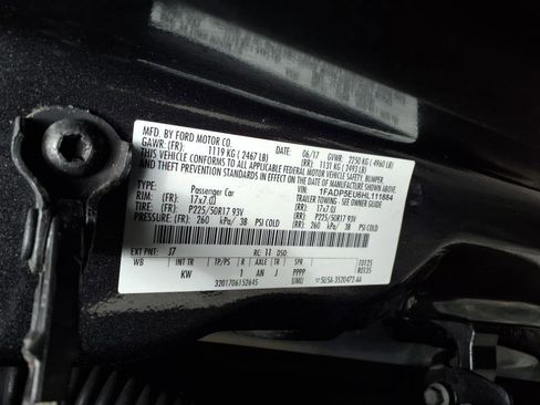 Used 2017 Ford C-MAX Energi SE image 34