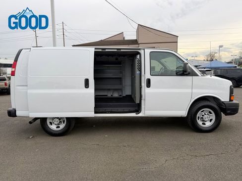 Used 2008 Chevrolet Express 2500 image 29