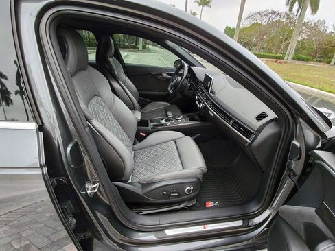 Used 2018 Audi S4 Premium Plus w/ Navigation Package image 38