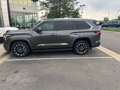 Used 2024 Toyota Sequoia Limited AWD/4WD image 1