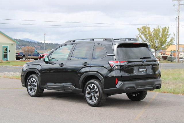 New 2026 Subaru Forester Premium AWD/4WD image 4
