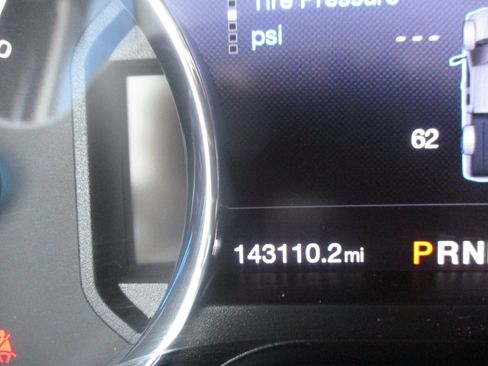 Used 2017 Ford F250 Lariat w/ Lariat Value Package image 28