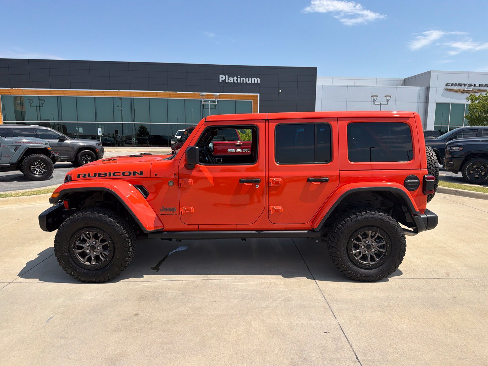 Used 2023 Jeep Wrangler Unlimited Rubicon 392 w/ Trailer Tow Package AWD/4WD image 2