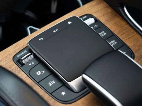 Used 2024 Mercedes-Benz GLE 450 4MATIC w/ Winter Package image 64