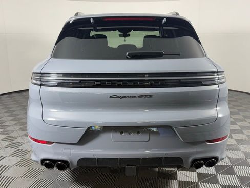 New 2026 Porsche Cayenne GTS image 6
