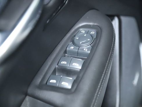 Used 2022 Cadillac XT5 Premium Luxury image 20