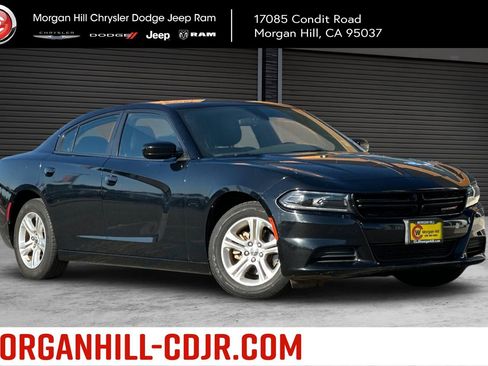 Used 2022 Dodge Charger SXT image 1