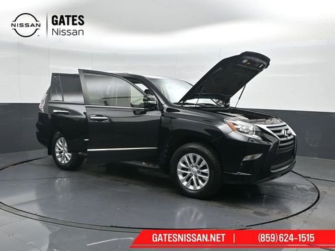 Used 2014 Lexus GX 460 w/ Premium Package AWD/4WD image 64