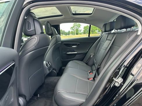 Used 2026 Mercedes-Benz C 300 4MATIC Sedan image 17
