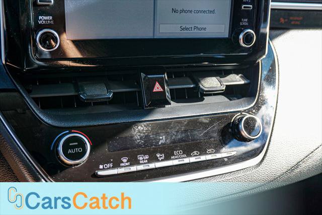 Used 2020 Toyota Corolla LE FWD image 29