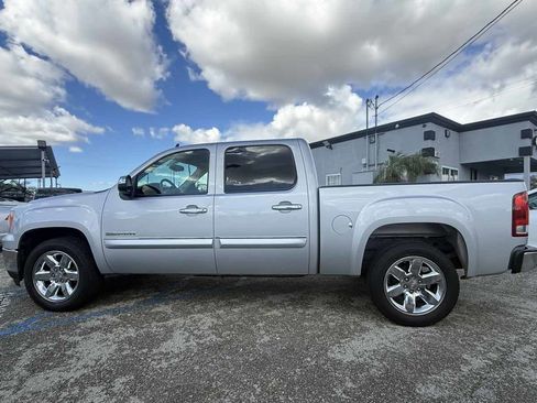 Used 2013 GMC Sierra 1500 SLE image 2
