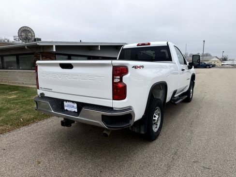 Used 2025 Chevrolet Silverado 2500 W/T w/ WT Convenience Package image 5