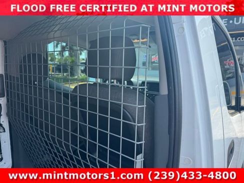 Used 2020 Nissan NV200 SV FWD image 28