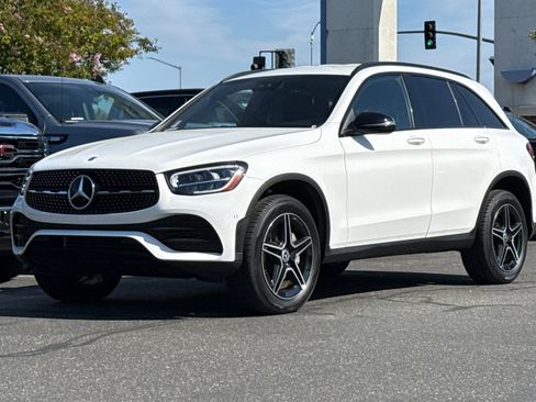 Used 2022 Mercedes-Benz GLC 300 4MATIC image 9
