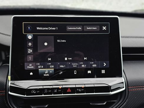 New 2026 Jeep Compass Trailhawk image 12