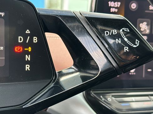 Used 2021 Volkswagen ID.4 Pro S w/ ID.4 Protection Package image 16