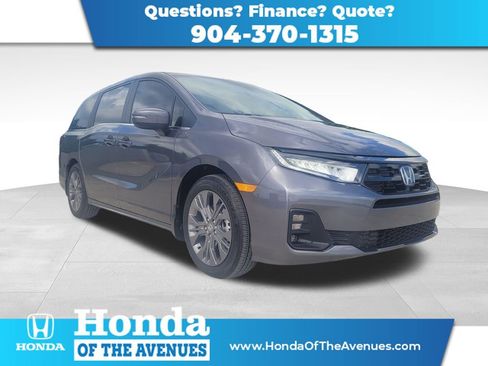 New 2026 Honda Odyssey Touring image 1