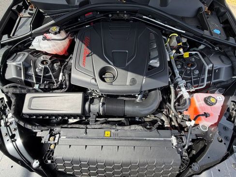 Used 2024 Alfa Romeo Giulia Veloce image 15