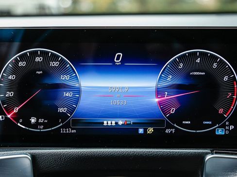 Certified 2025 Mercedes-Benz GLB 250 4MATIC image 22