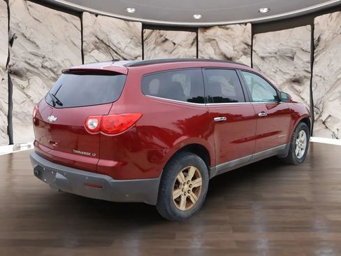 Used 2009 Chevrolet Traverse LT image 5