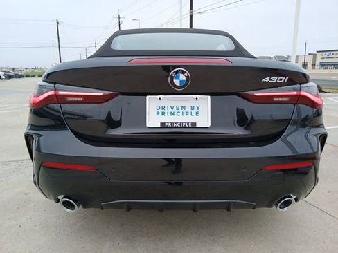 New 2025 BMW 430i Convertible w/ M Sport Package image 9