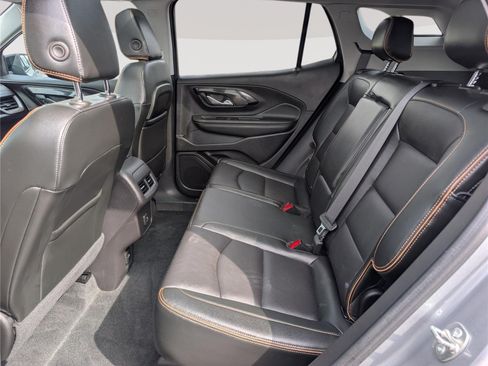 Used 2024 GMC Terrain AT4 AWD/4WD image 16