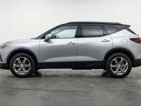 Used 2025 Chevrolet Blazer LT image 5