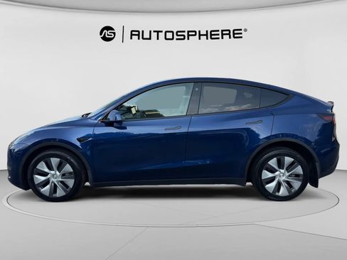 Used 2023 Tesla Model Y Long Range AWD/4WD image 4