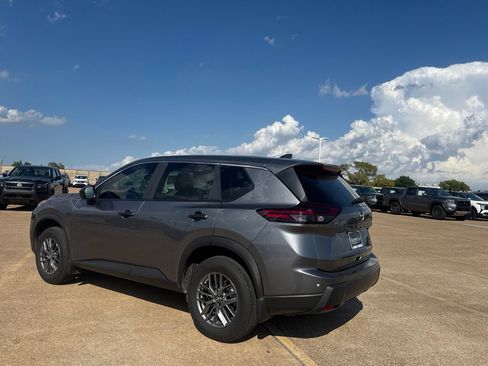Certified 2026 Nissan Rogue S AWD/4WD image 15