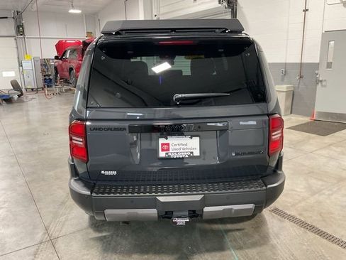 Used 2025 Toyota Land Cruiser w/ Premium Package image 5