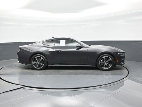 Used 2024 Ford Mustang Coupe image 13