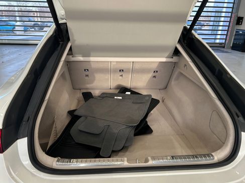 Used 2023 Mercedes-Benz EQS 580 4MATIC Sedan image 11