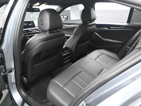 Used 2018 BMW 530e image 30