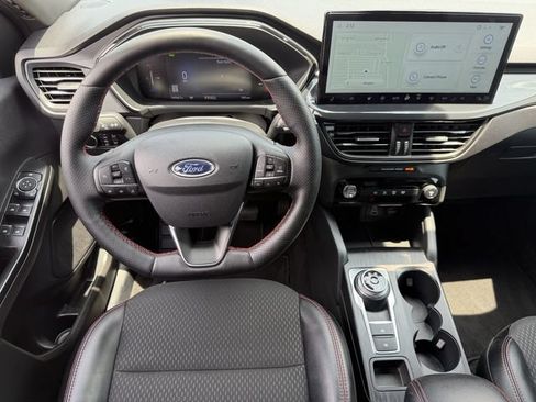 Used 2025 Ford Escape ST-Line w/ Equipment Group 301A FWD image 12