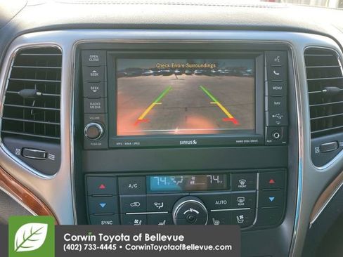 Used 2011 Jeep Grand Cherokee Overland image 19