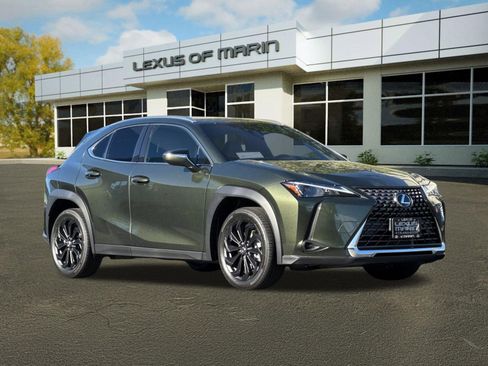 New 2026 Lexus UX 300h FWD image 7