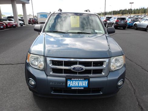 Used 2010 Ford Escape XLT FWD image 8