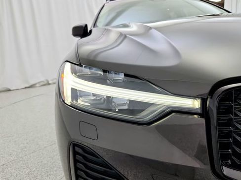 New 2025 Volvo XC60 B5 Core w/ Protection Package Premier image 36